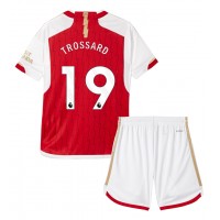 Dětský fotbalový dres Arsenal Leandro Trossard #19 2023-24 Domácí Krátký Rukáv (+ trenýrky)